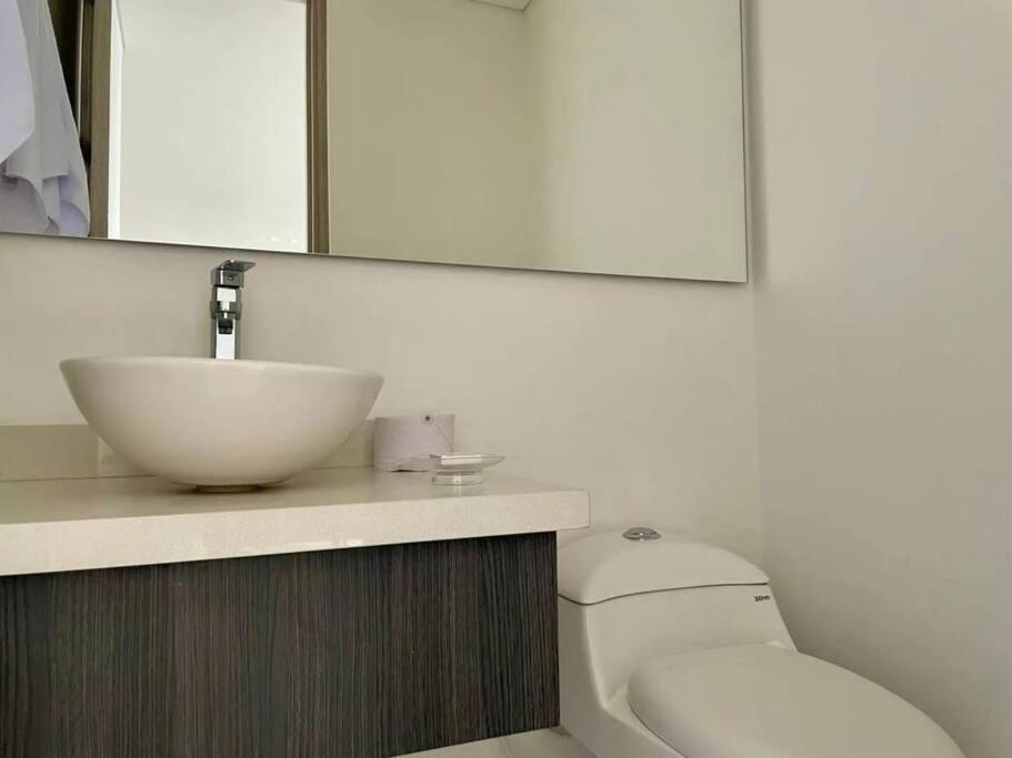 Penthouse In Heart Of Laureles