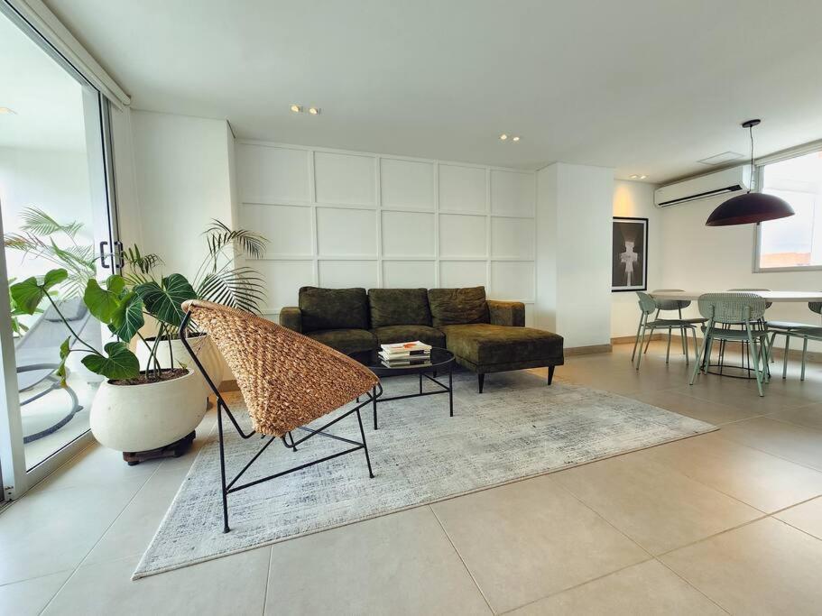 Apartamento Penthouse In Heart Of Laureles